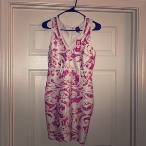 2B Sleeveless Cross-back Mini Bodycon Dress